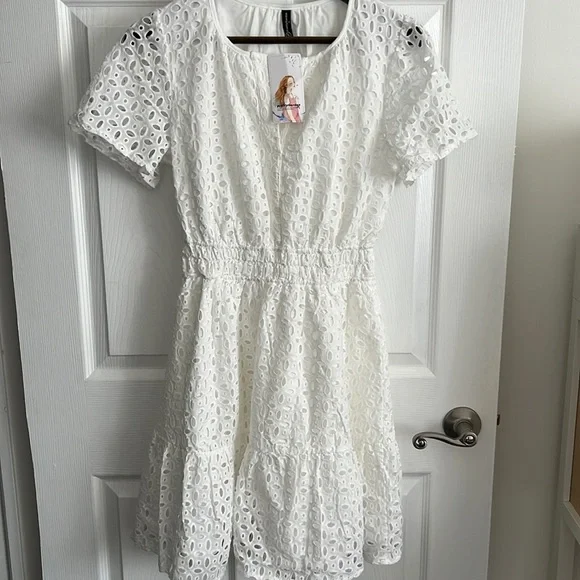 Pretty Garden Women Dress White Size S - Picture 3 of 10